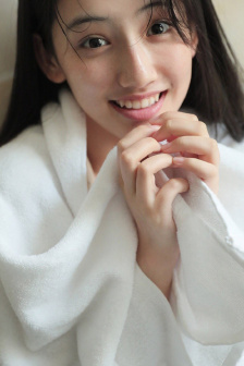 年轻女教师2在线播放